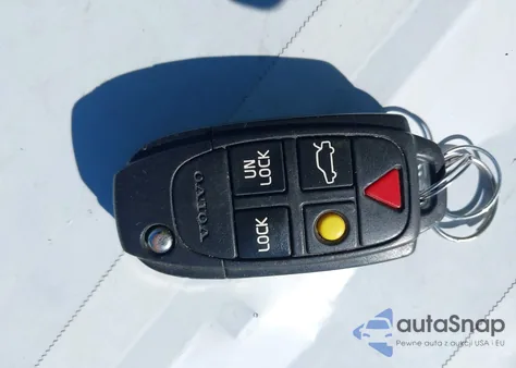 2007 Volvo V70 2.5T z USA, uszkodzony, nr VIN YV1SW592672655605